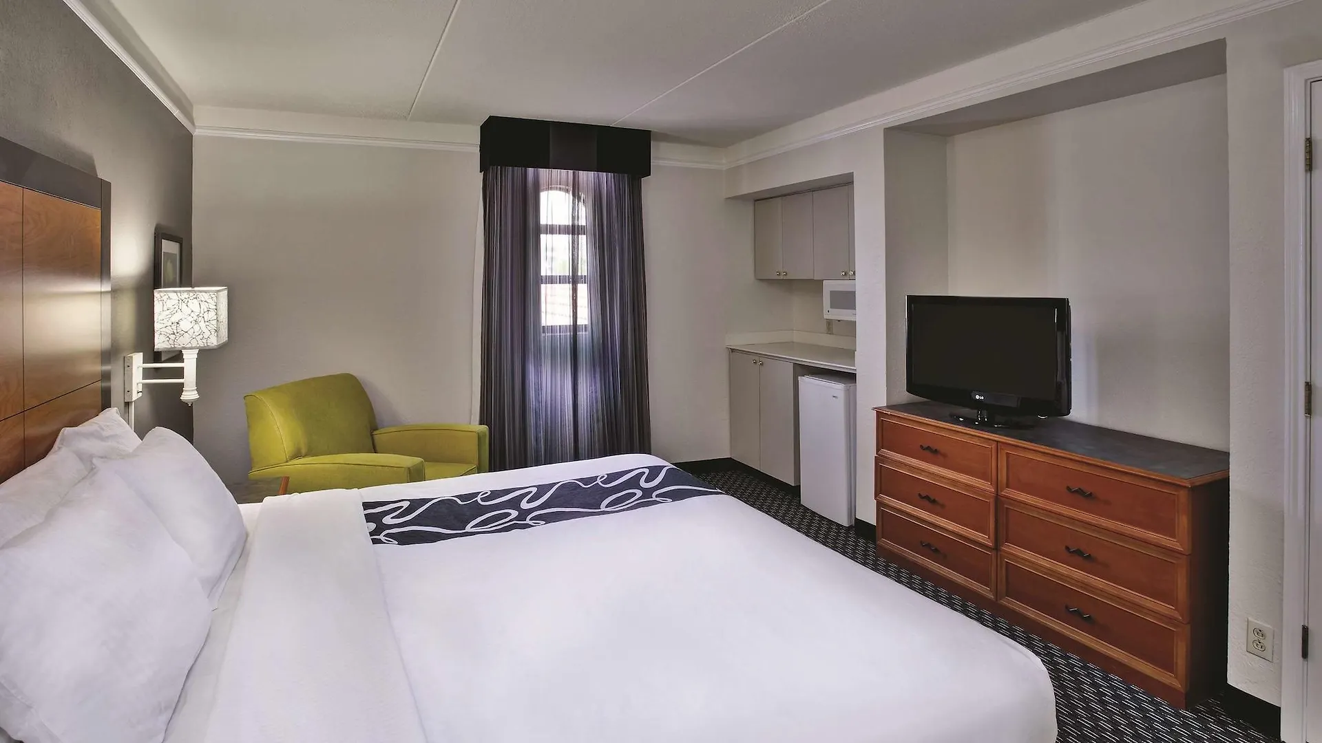 La Quinta Inn By Wyndham Nashville South 2*,