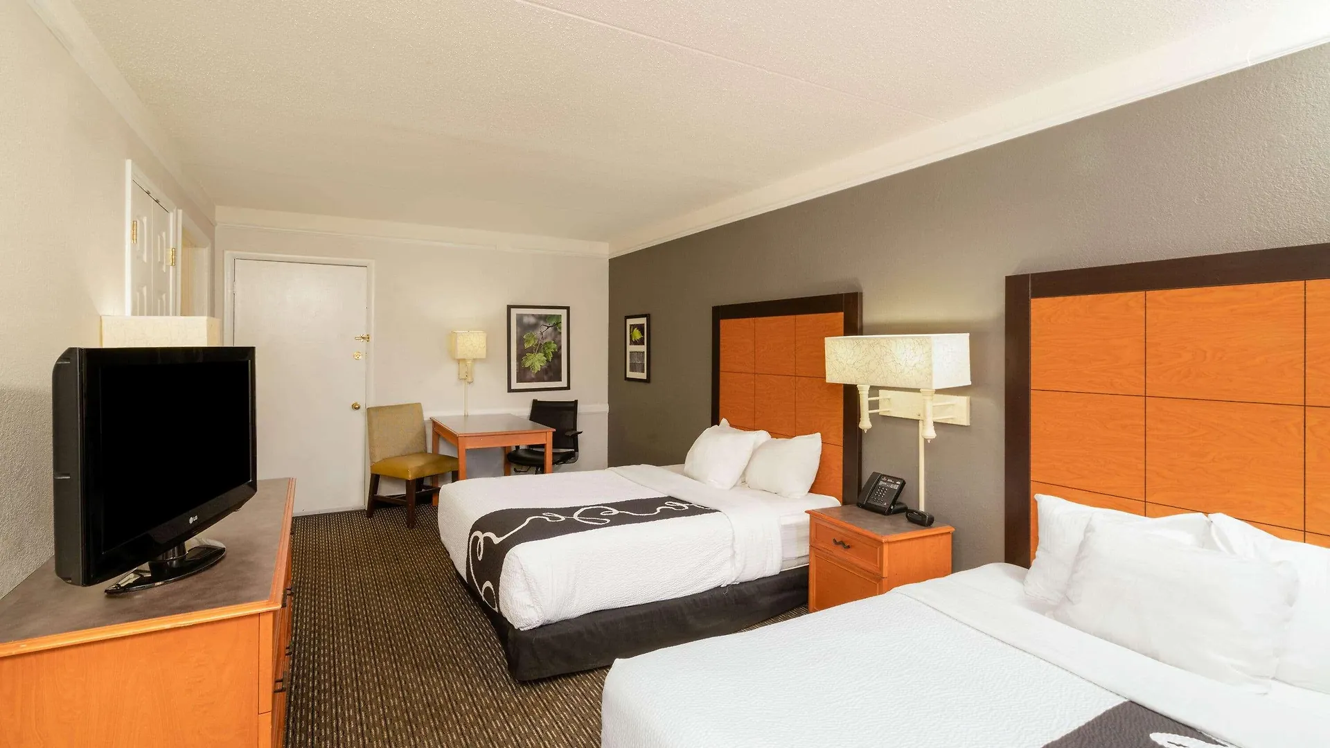 La Quinta Inn By Wyndham Nashville South 2*,