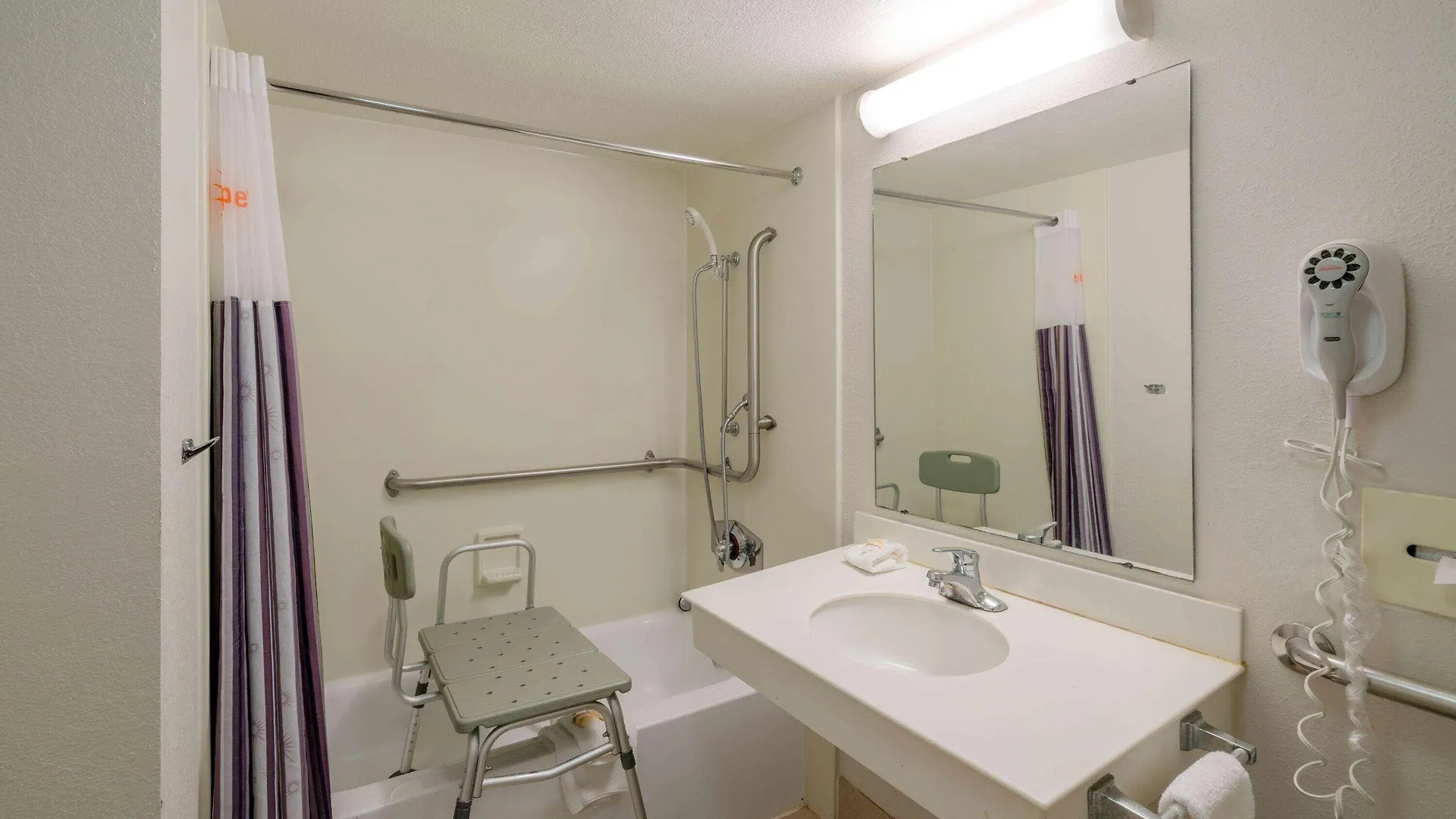 La Quinta Inn By Wyndham Nashville South 2*,  United States