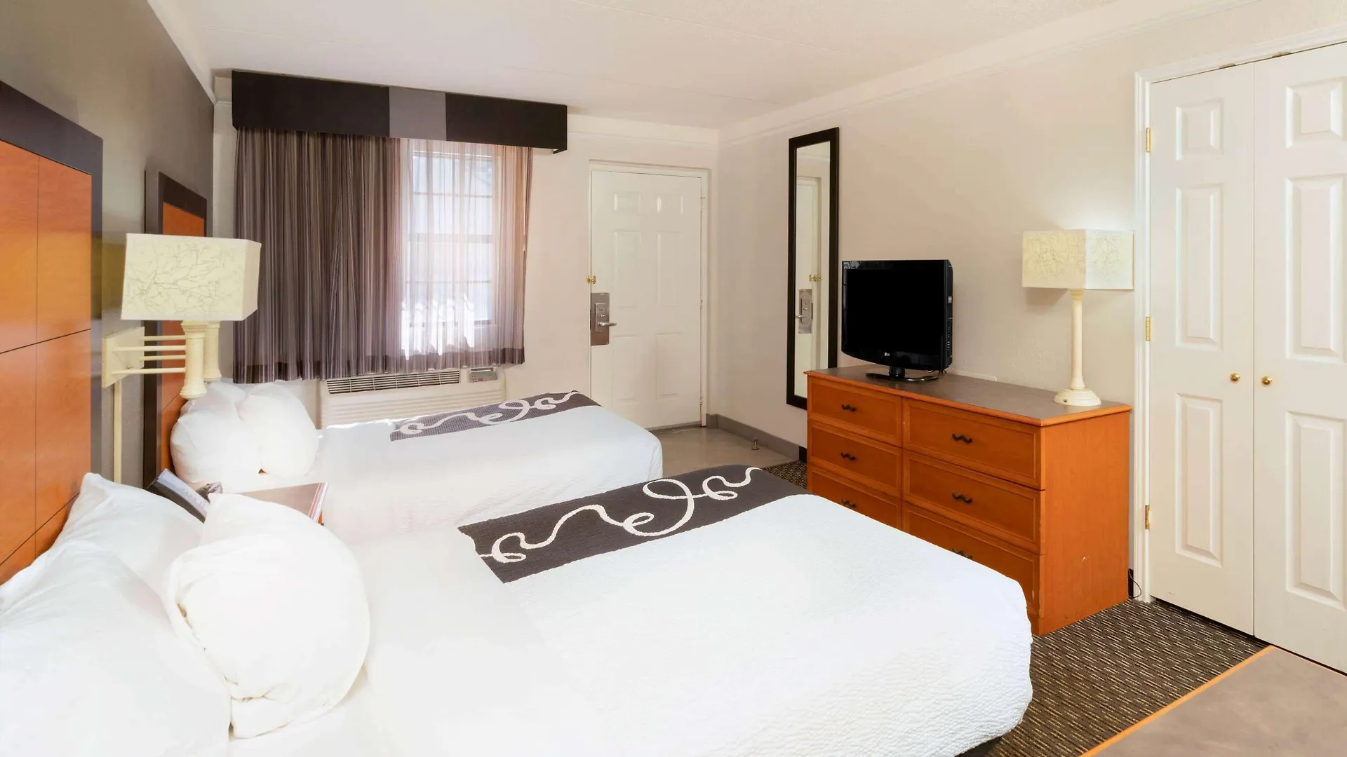 La Quinta Inn By Wyndham Nashville South Otel